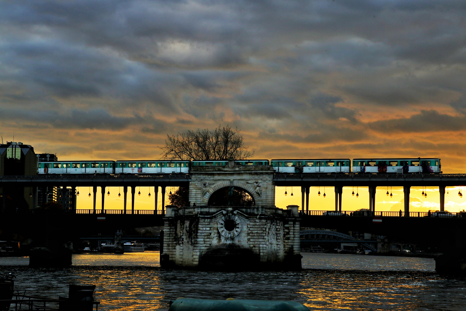 Bir Hakeim sunset