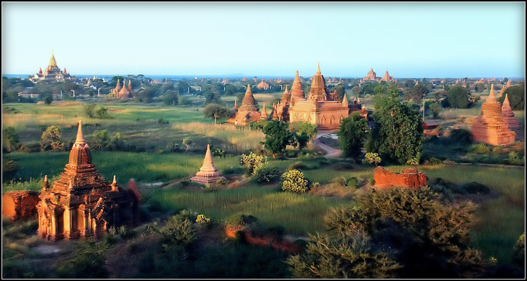 BIRMANIE - 1 -  Bagan ( scan d'argentique ) 