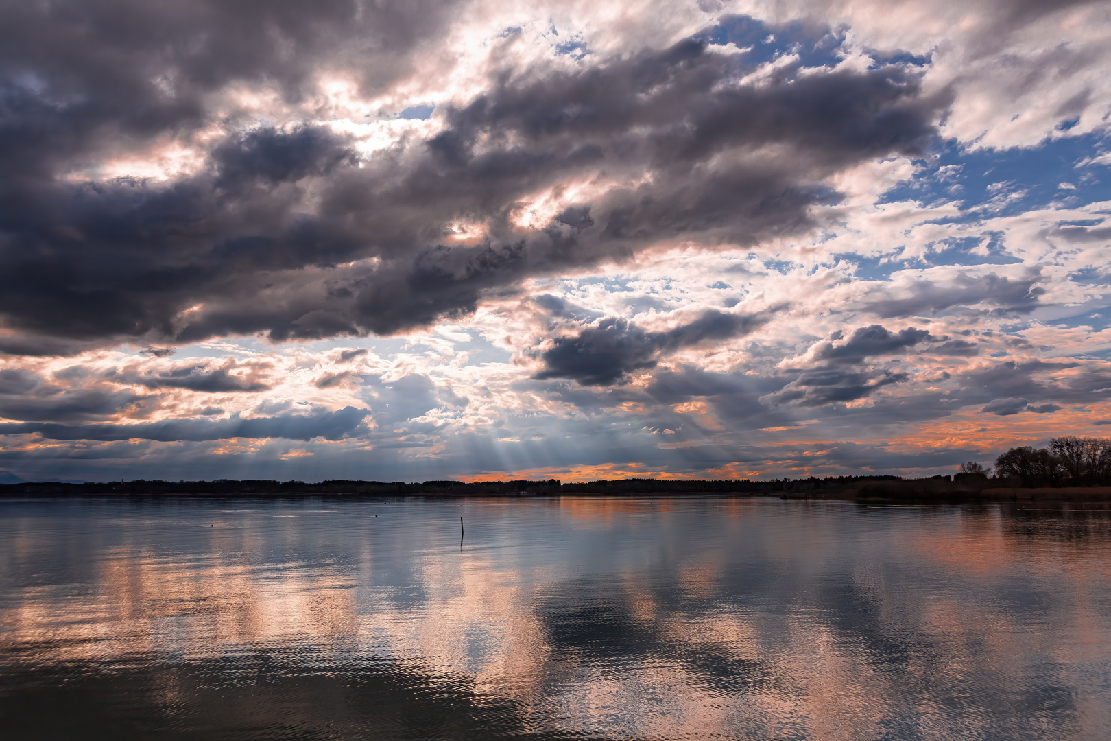 Bis die Wolken wieder lila sind