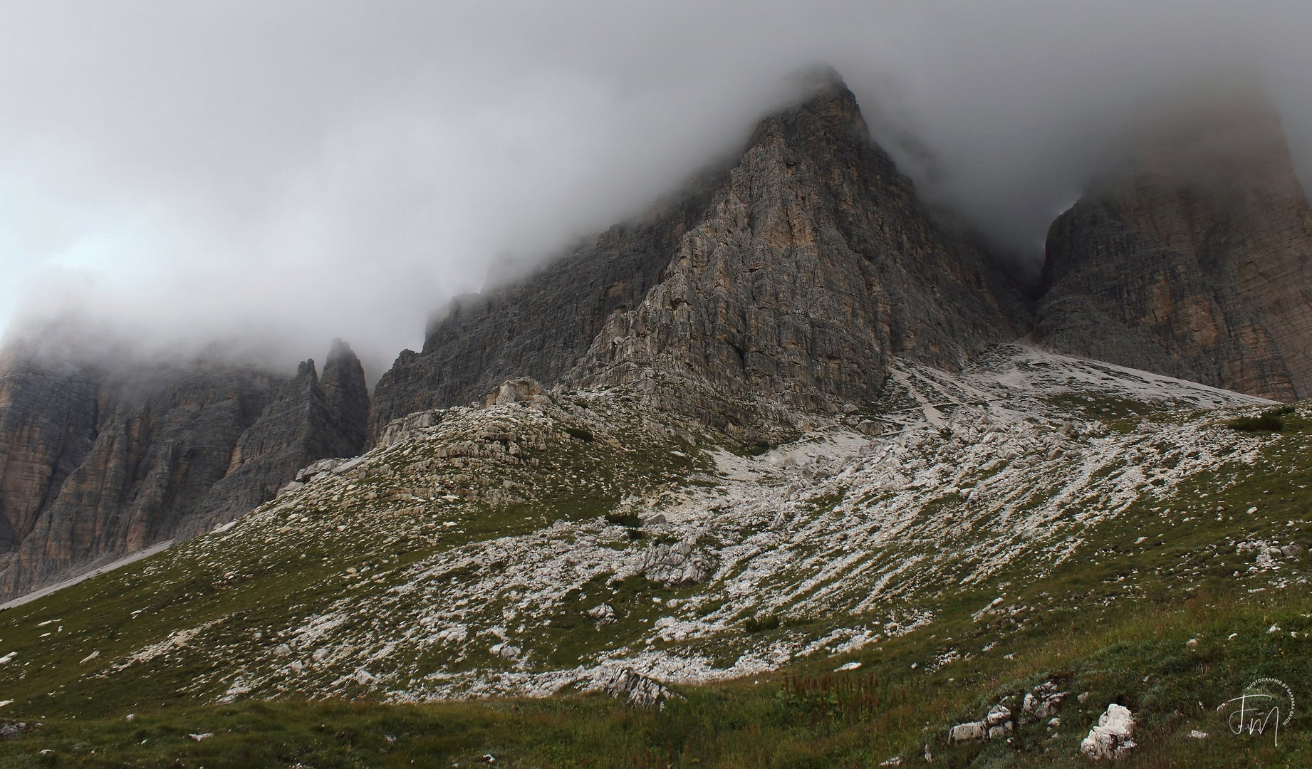 Bis in die Wolken