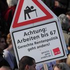 bis man rausgetragen wird