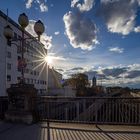 Bismarckbrücke im Gegenlicht