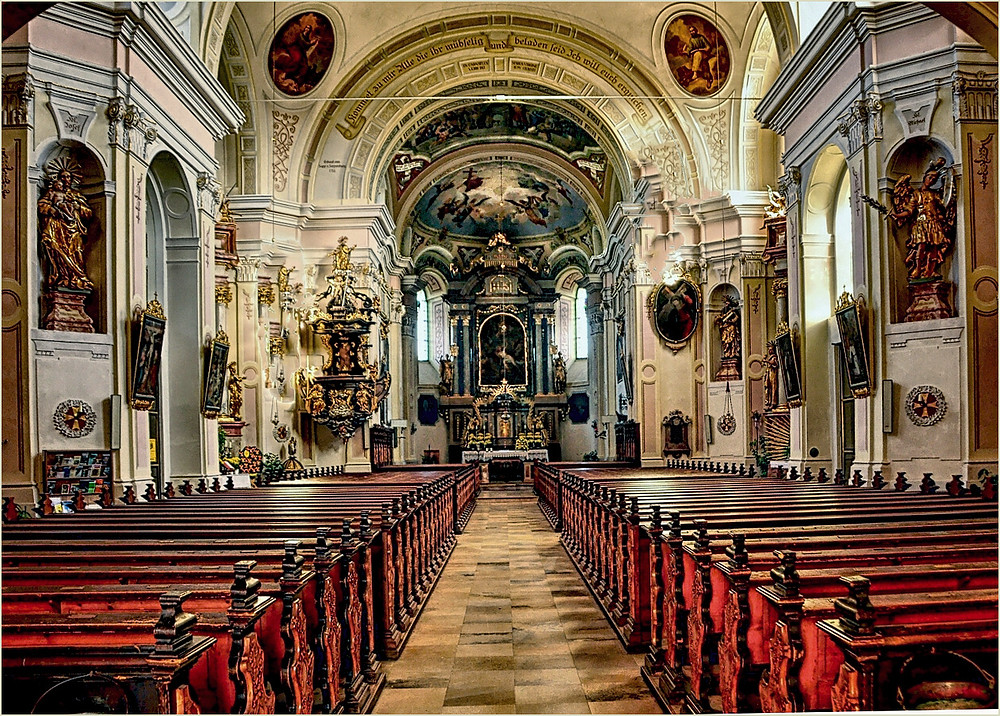 Bitte bei..."Es gibt zu dieser Orgel auch einen Altar" ..weiterlesen