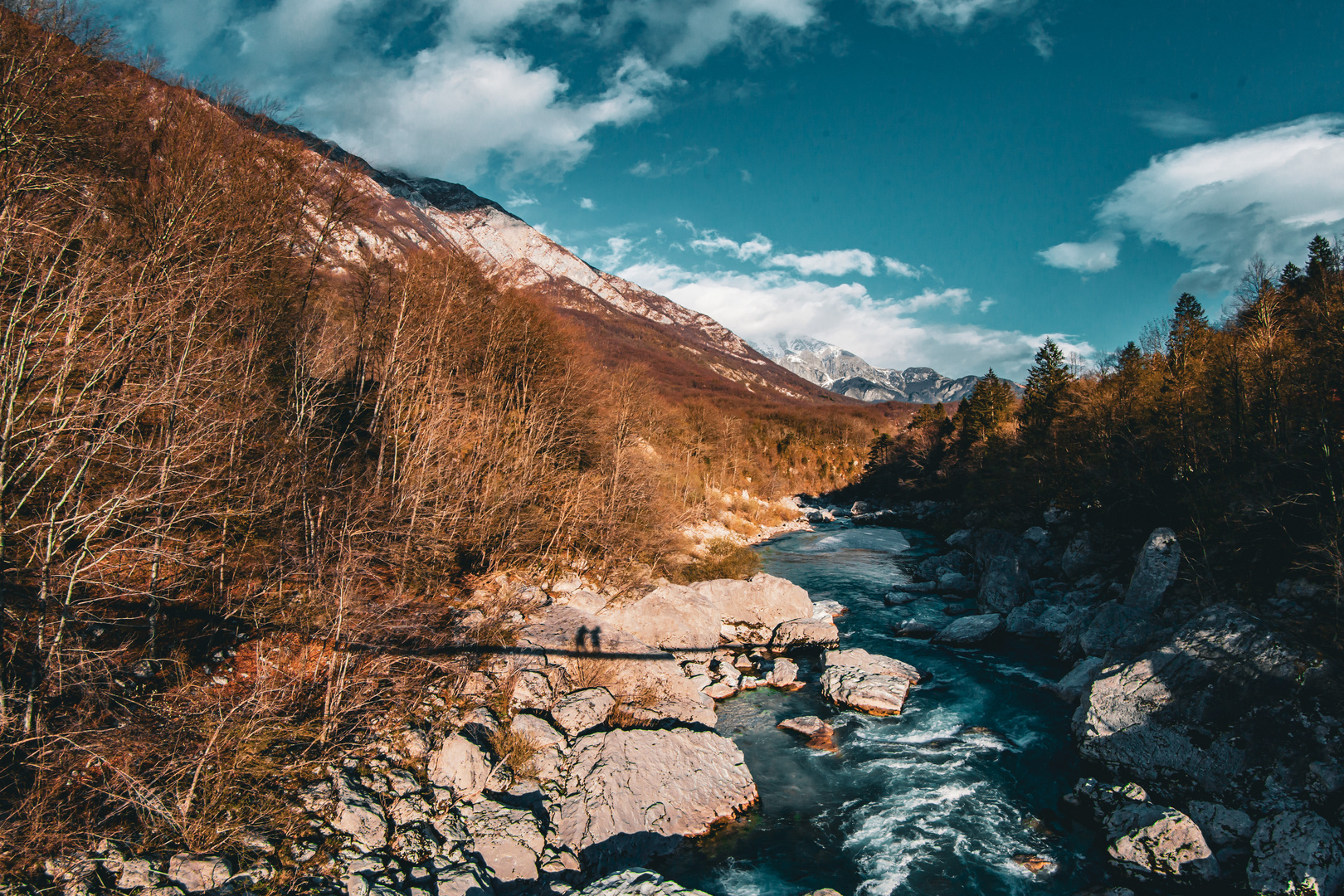 Bitte nicht vom Beckenrand einspringen 