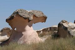 Bizarre Felsformationen in Kappadokien (Türkei / Zentralanatolien)