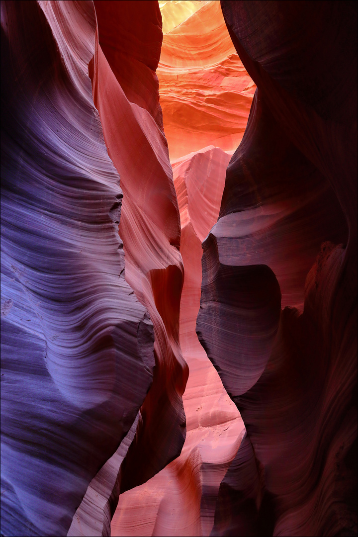 ~ BIZZARER ANTELOPE CANYON IV ~