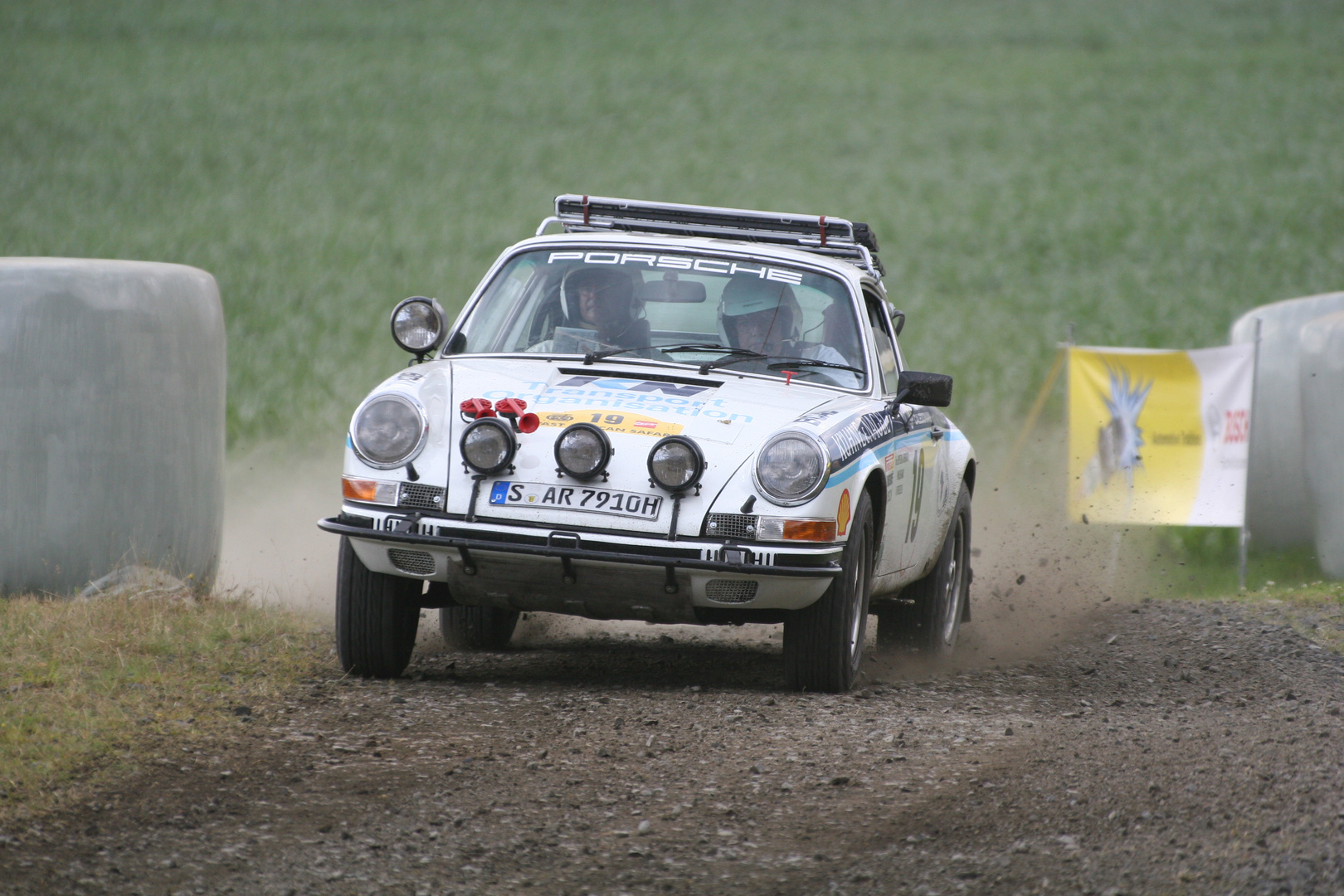 Björn Waldegard im Porsche 911 RS von 1974