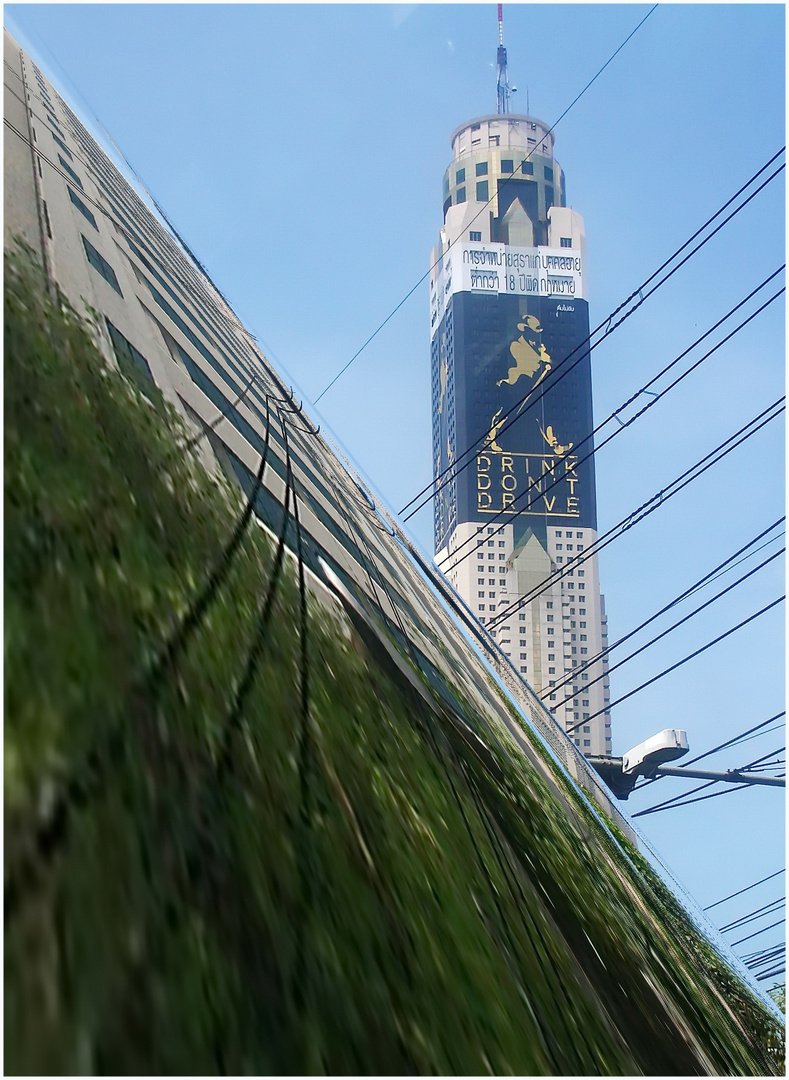 BKK Johnny Walker Bldg