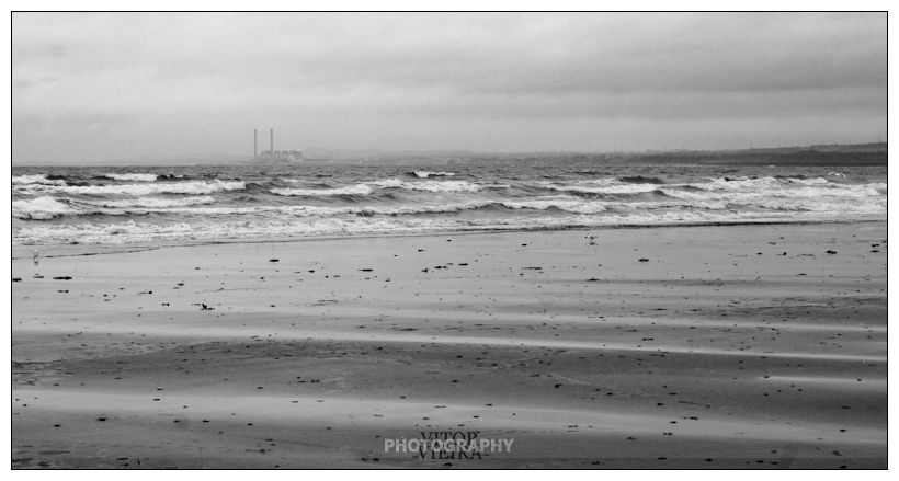 Black and white beach 1