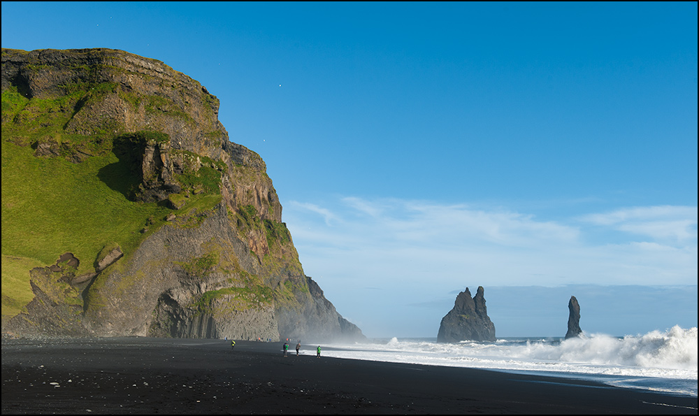 [ Black Beach ]