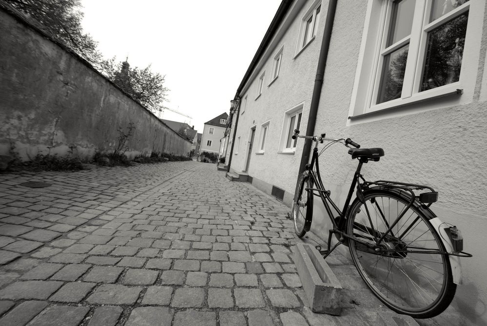 Black Bike