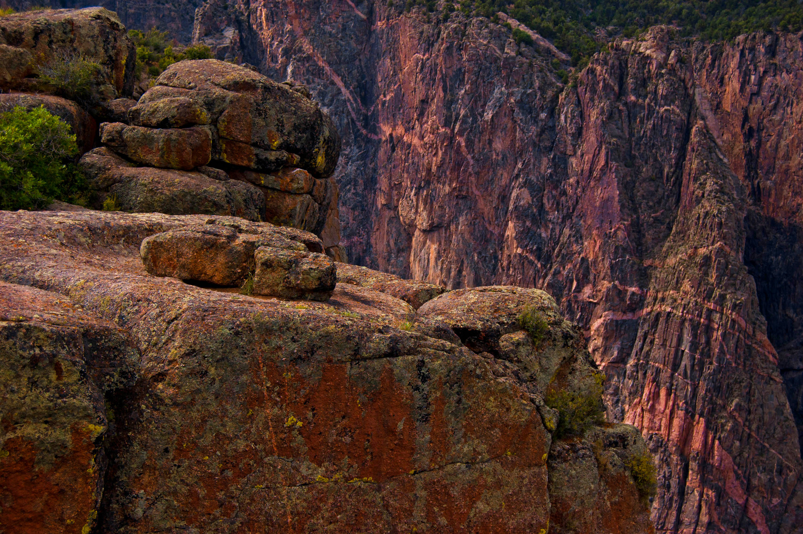 Black Canyon Rocks