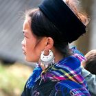 Black Hmong Frau