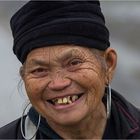 Black Hmong Frau