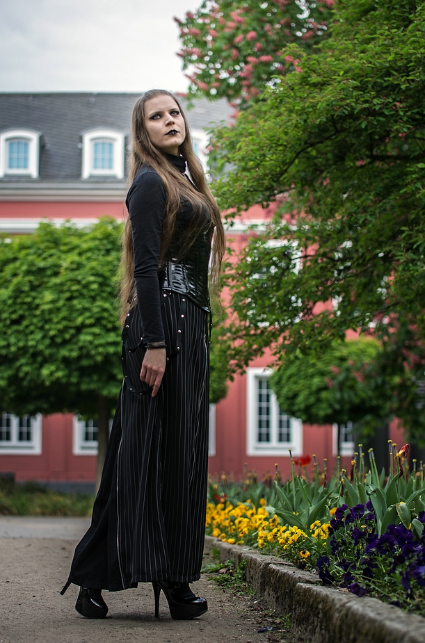 Black Lady im Schlosspark