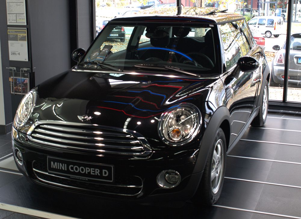 Black Mini Cooper Diesel 2009