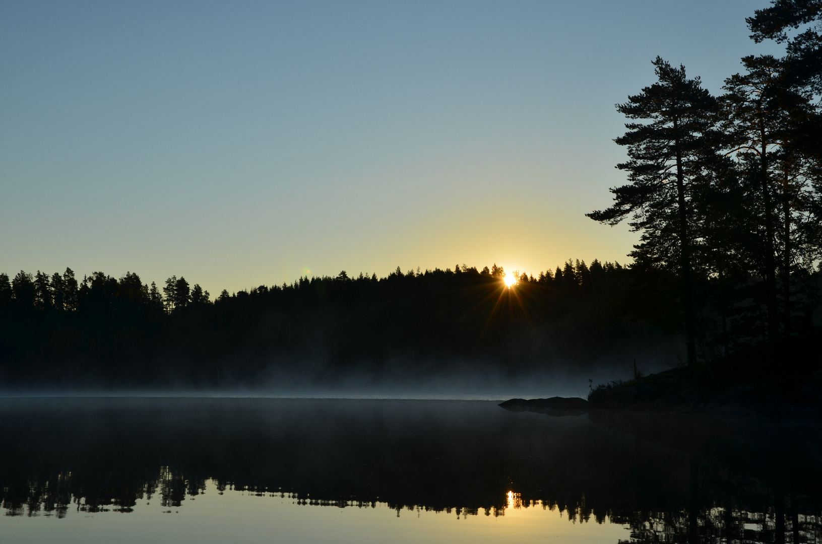 Black Minute --- Sunrise in Sweden 2