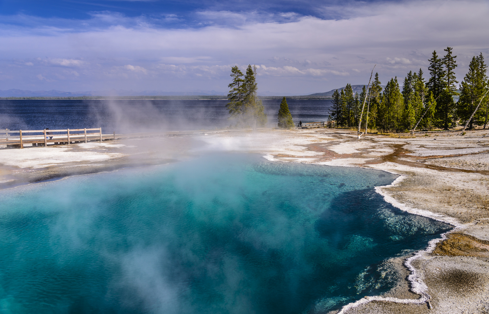 Black Pool, Yellowstone Lake, Wyoming, USA