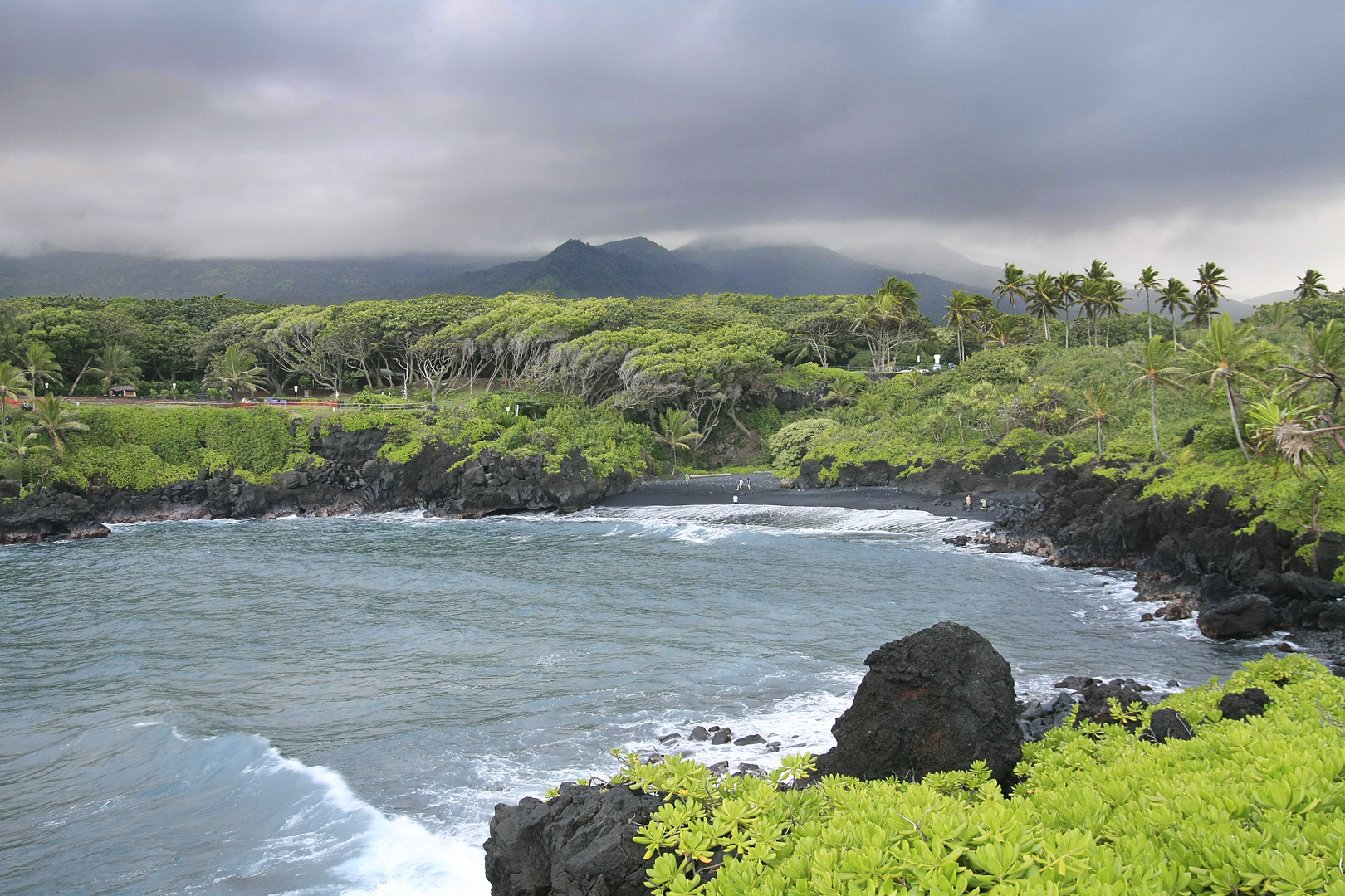 Black Sand Beach - Maui