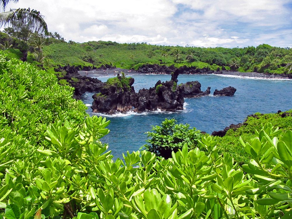 Black Sands Beach