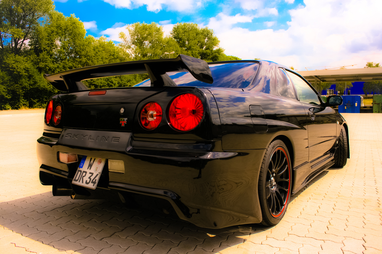 Black Skyline