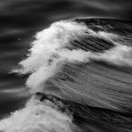 black waves (1)