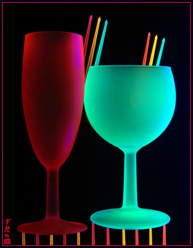 Blacklight-Glasses