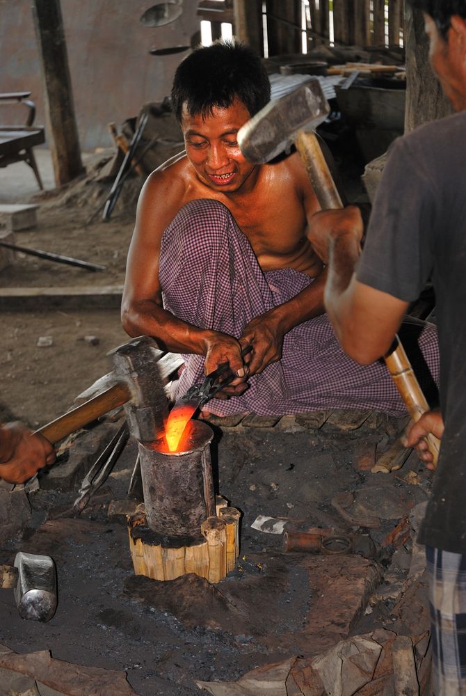 Blacksmith at the Inle lake