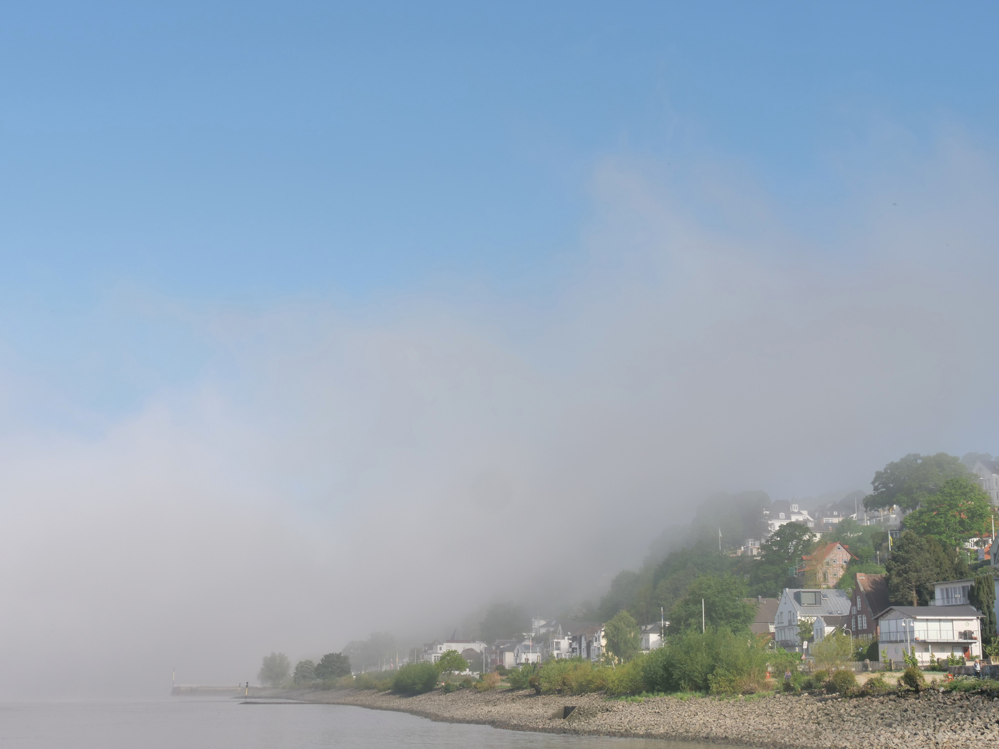 Blankenese im Nebel