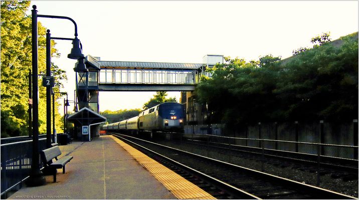 Blasting through Franconia - An Amtrak Moment