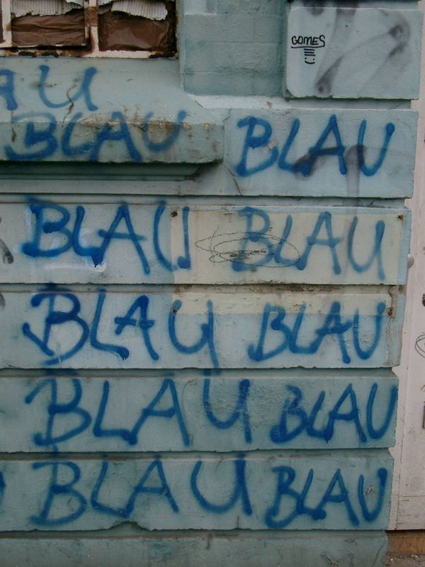 ...blau