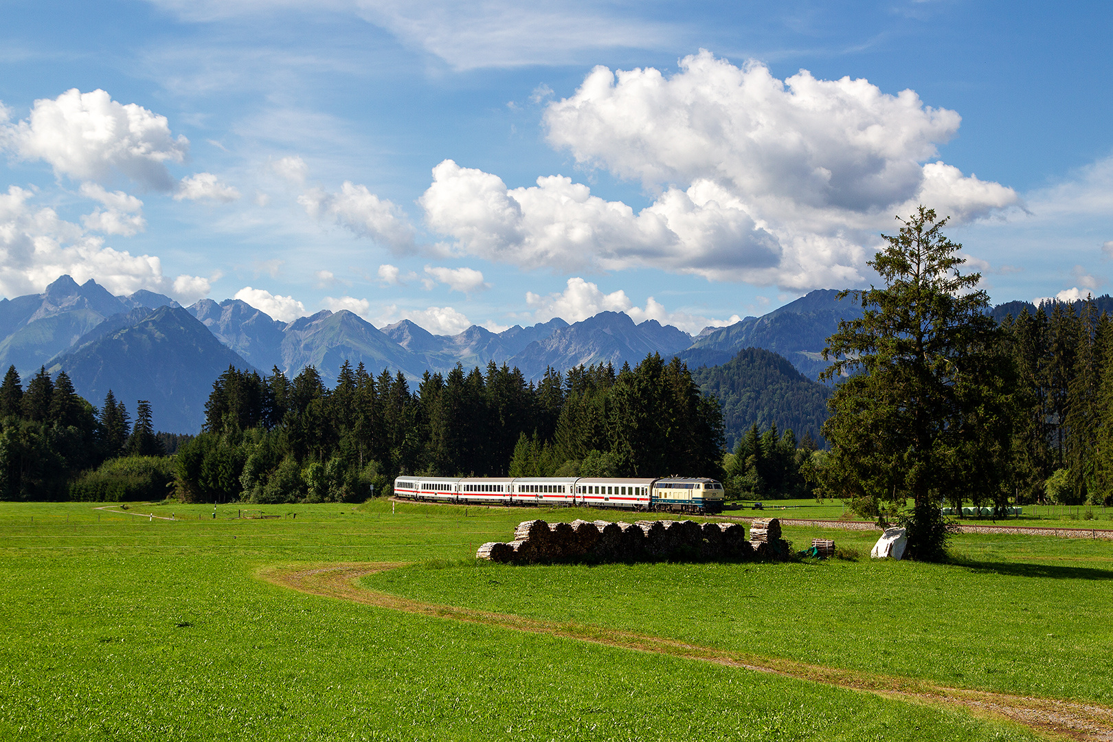 Blau-Beige im Allgäu (4)