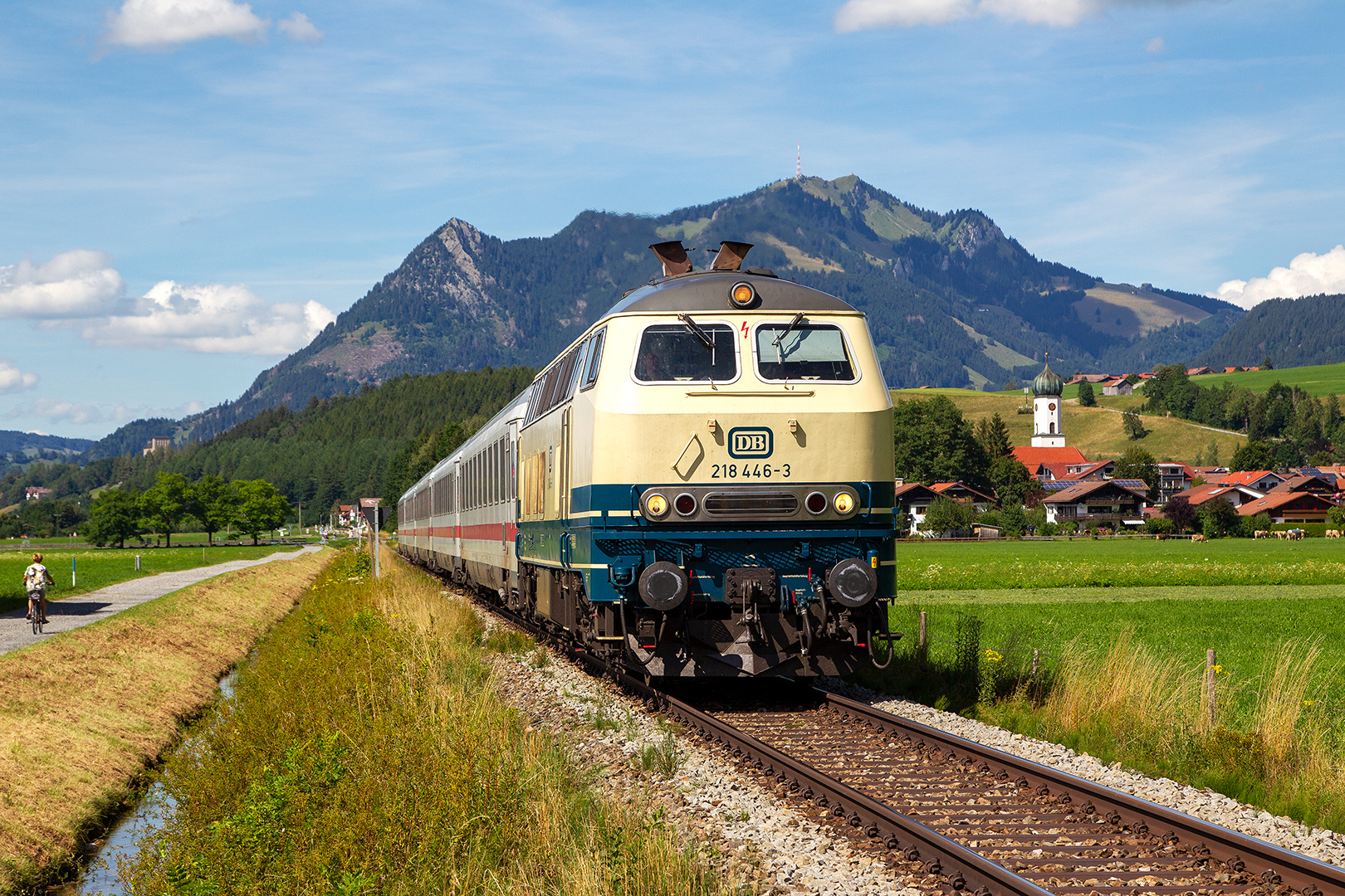 Blau-Beige im Allgäu 