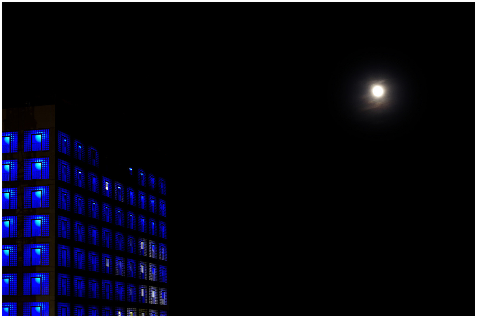 Blau ist die Nacht