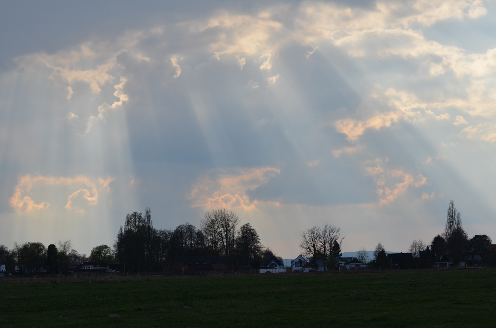 Blau Roter Himmel