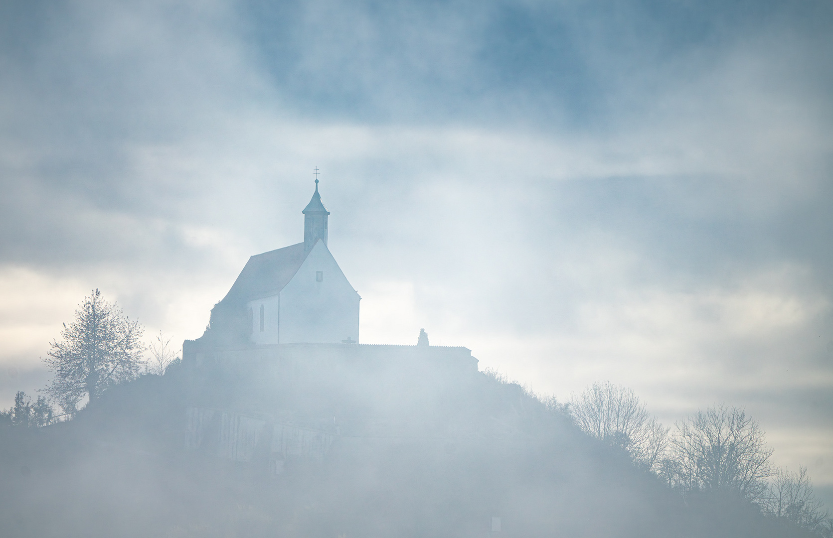 Blau setzt sich durch