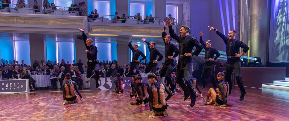 Blau-Weiss Buchholz Latein A - Deutscher Vizemeister 2024  mit "On The Floor"