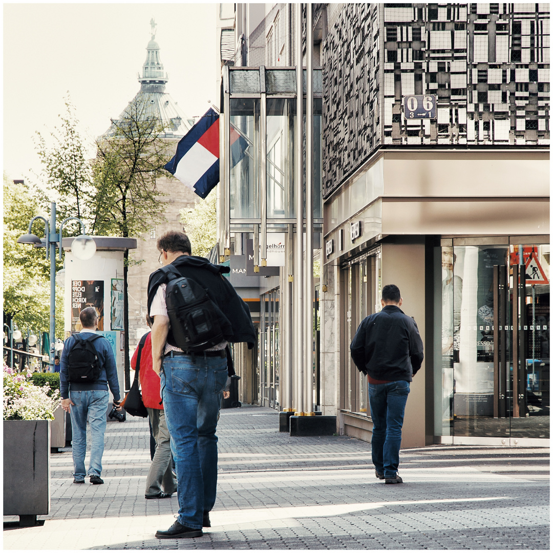 Blau-weiß-rot in der Stadt