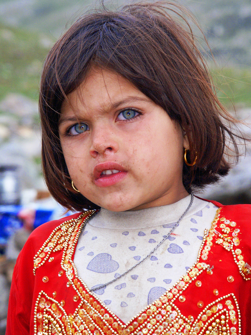 Blaue Augen im Kaghan-Valley