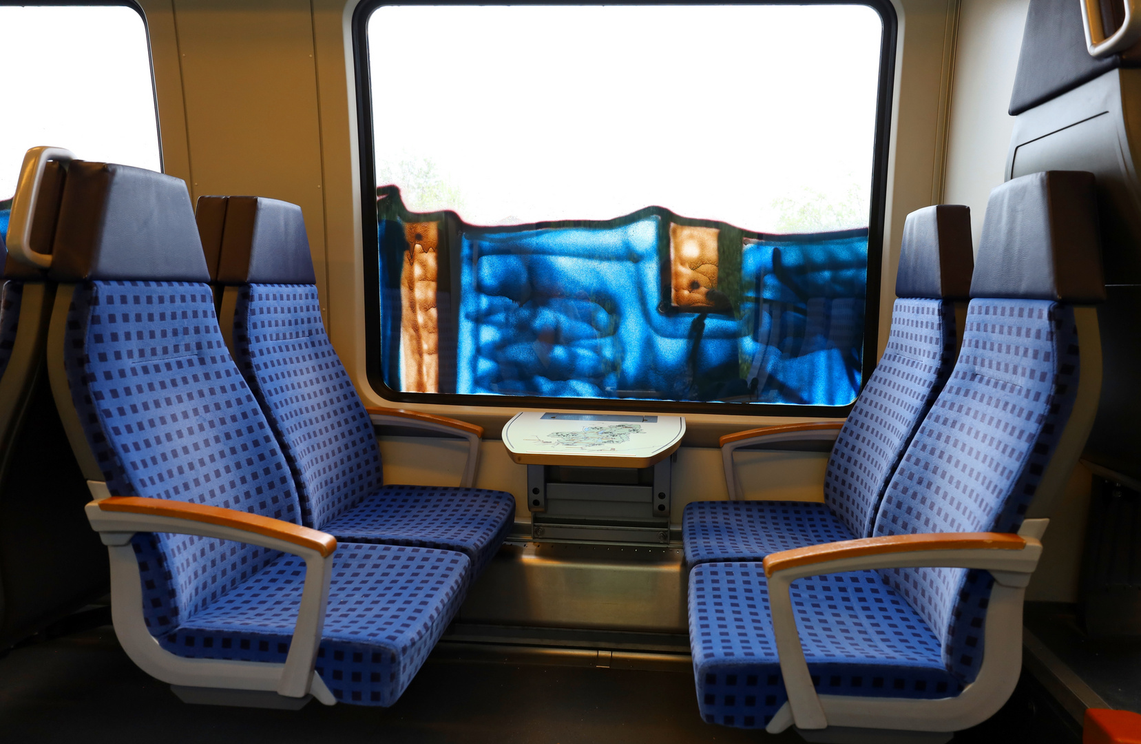 blaue Aussichten in der Werdenfels-Bahn