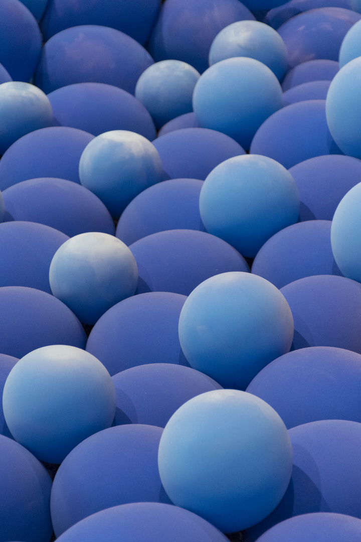 blaue Ballons