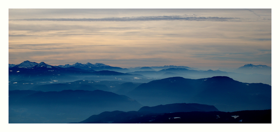 Blaue Berge ..