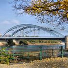 Blaue Bogen über die Elbe