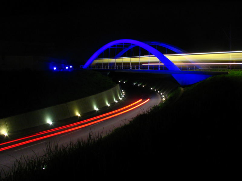 blaue Brücke