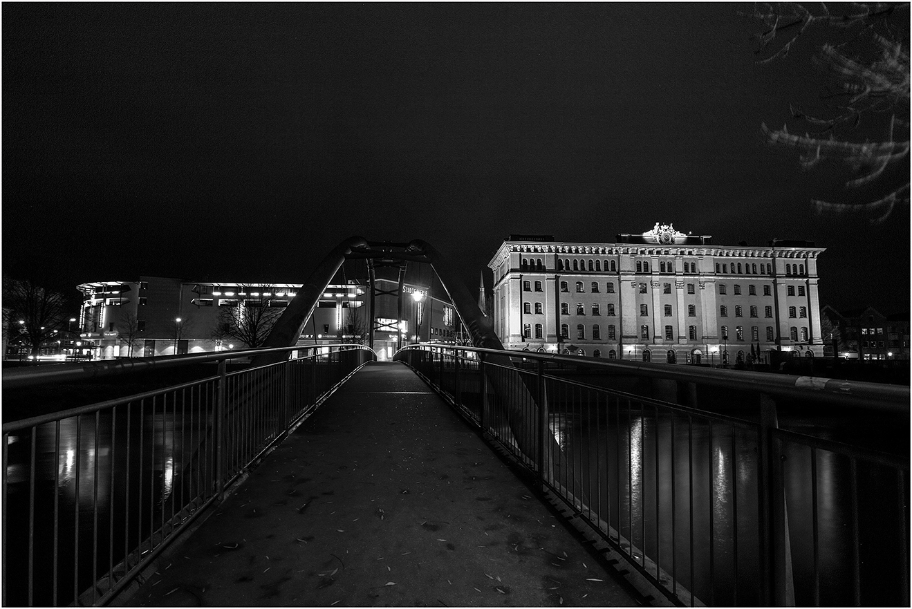 Blaue Brücke mit Pfortmühle