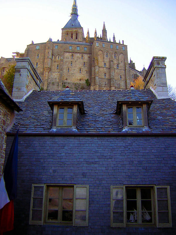 Blaue Dächer von Le Mont St. Michel