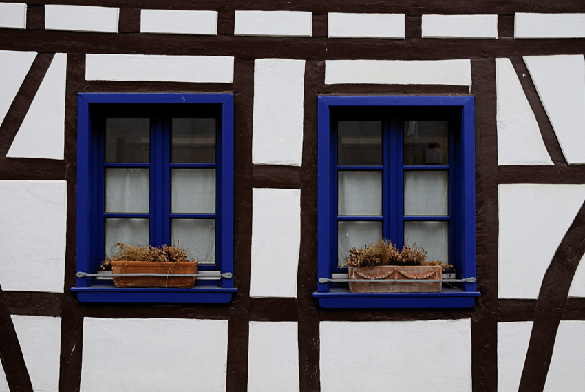 Blaue Fenster Foto &amp; Bild architektur, fenster &amp; türen