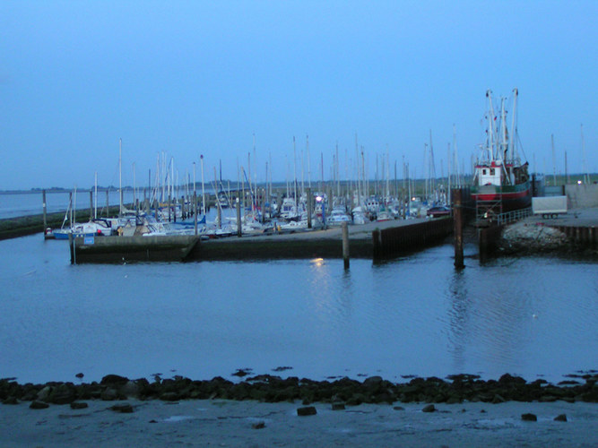 Blaue Nacht, oh blaue Nacht im Hafen