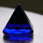 blaue Pyramide