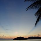 blaue Strahlen beim Sonnenuntergang auf Langkawi